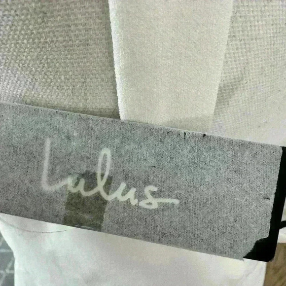 Sweetest Moments Ivory Ruched Bodycon Lulu's Dress Size Large NWT - Picture 6 of 8